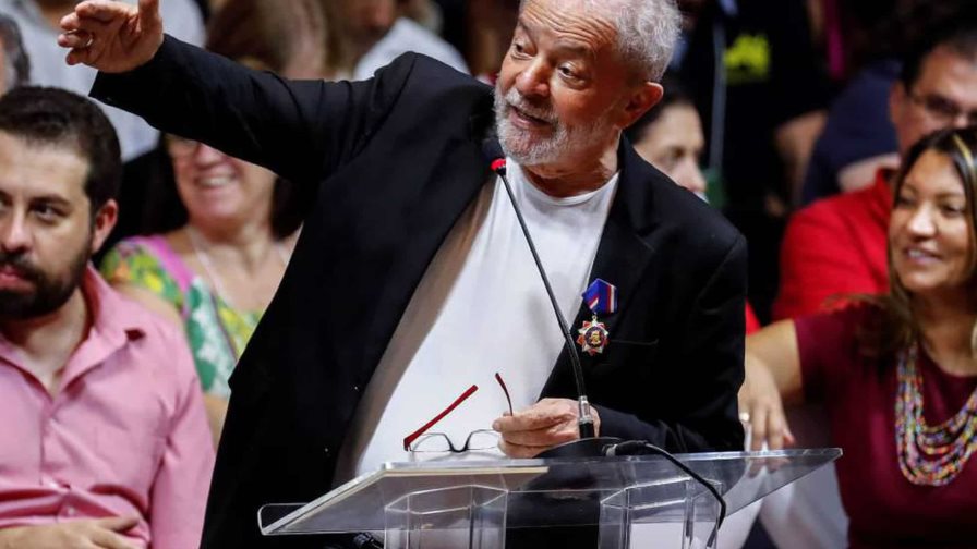 Lula recibe apoyo de un pequeño partido de centro que retira su candidatura