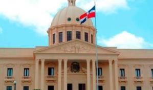 La ley solo le permite al presidente tres ministros sin cartera