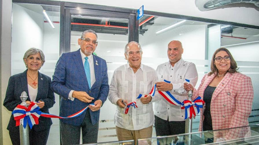 Sisalril inaugura Centro de Atención al Ciudadano en el Punto GOB en Sambil Sisalril inaugura Centro de Atención al Ciudadano en el Punto GOB en Sambil