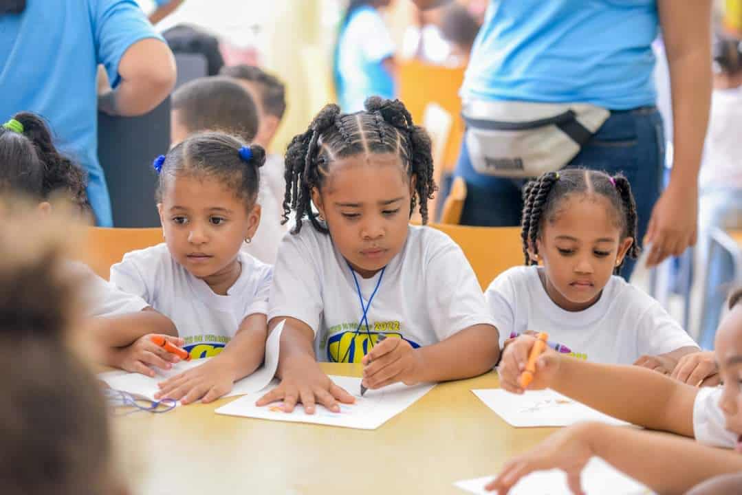 El campamento de la Fundación Mauricio Báez cocentra a los niños de Villa Juana.