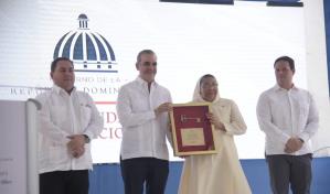 Gobierno inaugura remodelaci&oacute;n del hospital Padre Billini con inversi&oacute;n de RD$2,175 millones