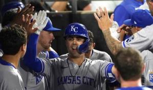 Merrifield se dice vacunado y listo para jugar en Toronto