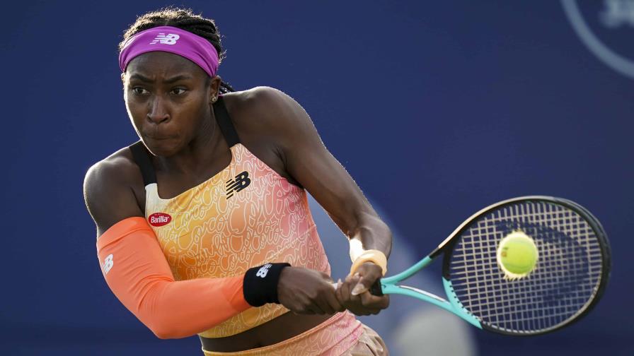 Coco Gauff vence a la ex No. 1 Naomi Osaka en dos sets