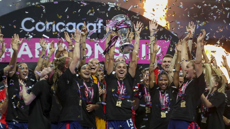 EEUU lidera ranking femenino de FIFA; Inglaterra sube a cuarto lugar EEUU lidera ranking femenino de FIFA; Inglaterra sube a cuarto lugar