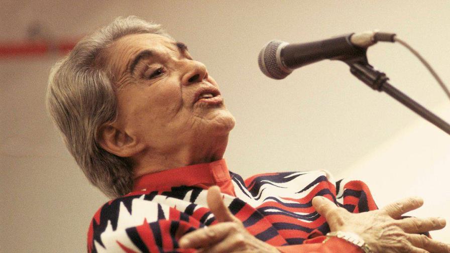 Chavela Vargas, diez años sin su pasión por la música y por México