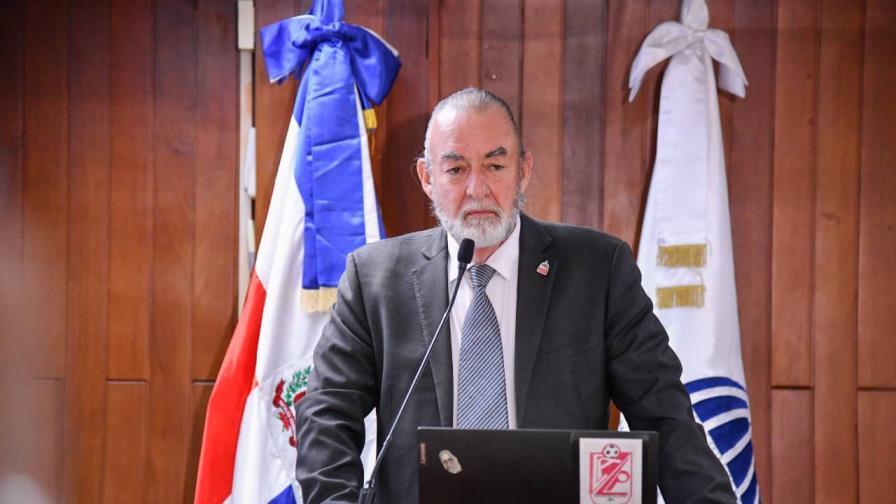 Epidemiología dice población debe colaborar eliminando criaderos para que bajen los casos de dengue