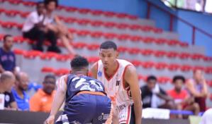 Coloniales y Fénix abren con triunfos en su serie de cuartos de final