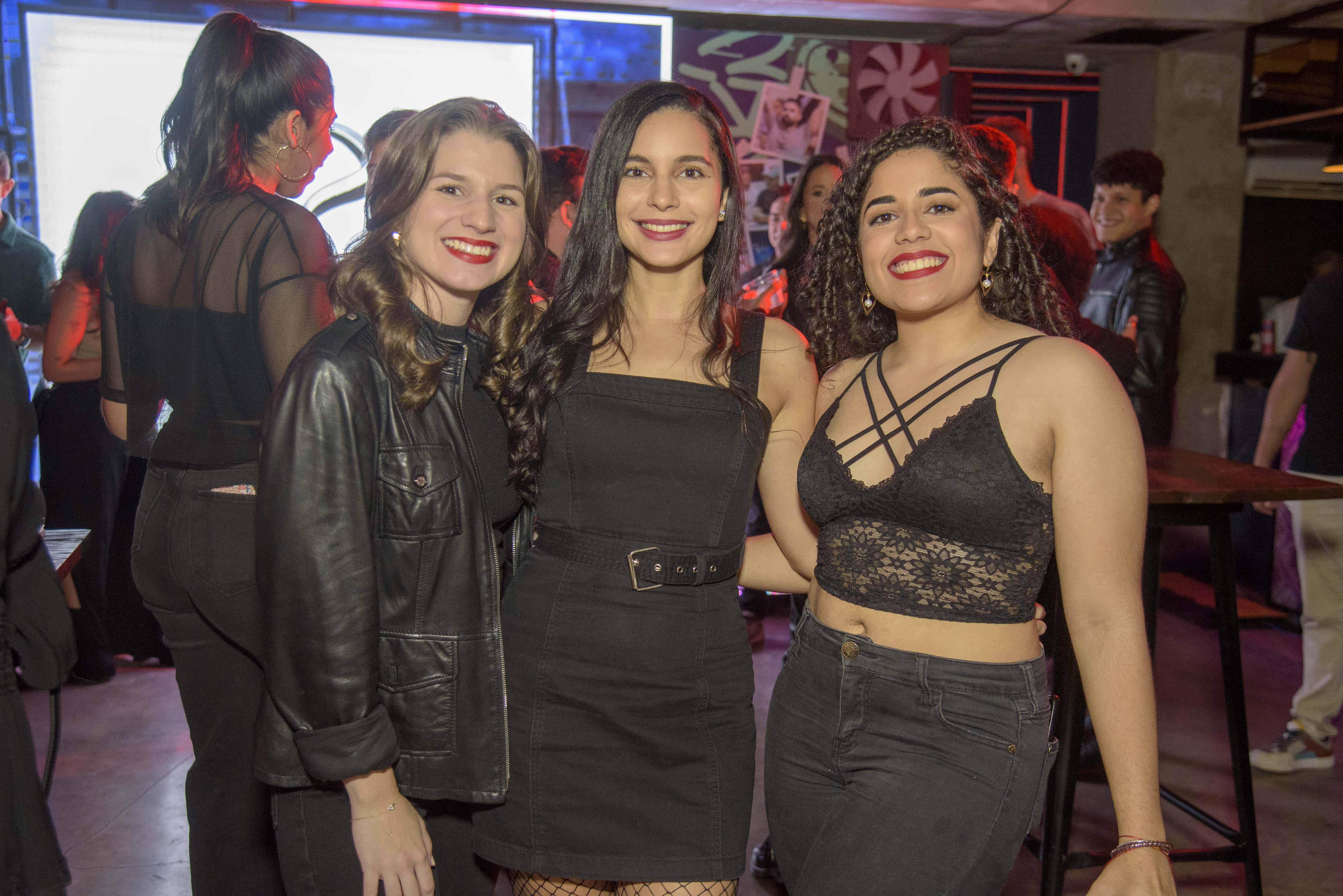 Gabriela Gómez, Melody Portalatin y Lill Taveras.