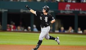 Medias Blancas derrotan a Rangers y dividen serie