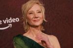 La actriz Anne Heche chocó contra una casa y provocó un incendio La actriz Anne Heche chocó contra una casa y provocó un incendio