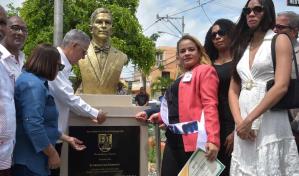 Dedican boulevard a dirigente político y social del barrio Invi, Los Mina