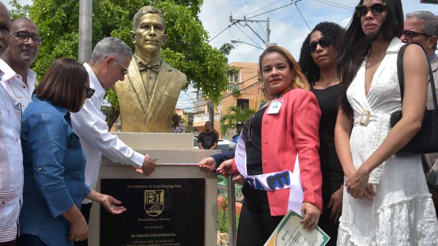 Dedican boulevard a dirigente político y social del barrio Invi, Los Mina
