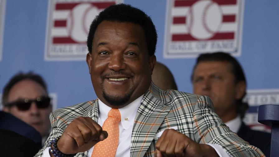 Video | Pedro Martínez muestra inconformidad con los Medias Rojas de Boston