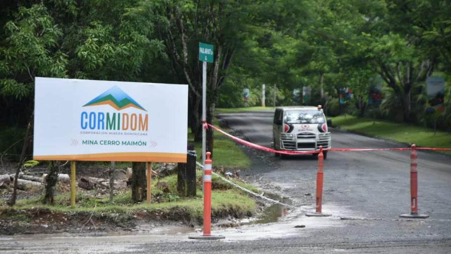 Mineros cumplen ocho días bajo tierra, con vida y esperanza de ser rescatados