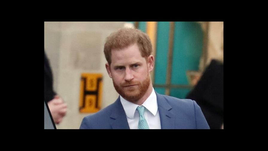 Subastan ropa interior que usó el príncipe Harry en viaje a Las Vegas