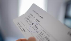 Pasajes aéreos siguen al alza y aportan a la inflación de julio