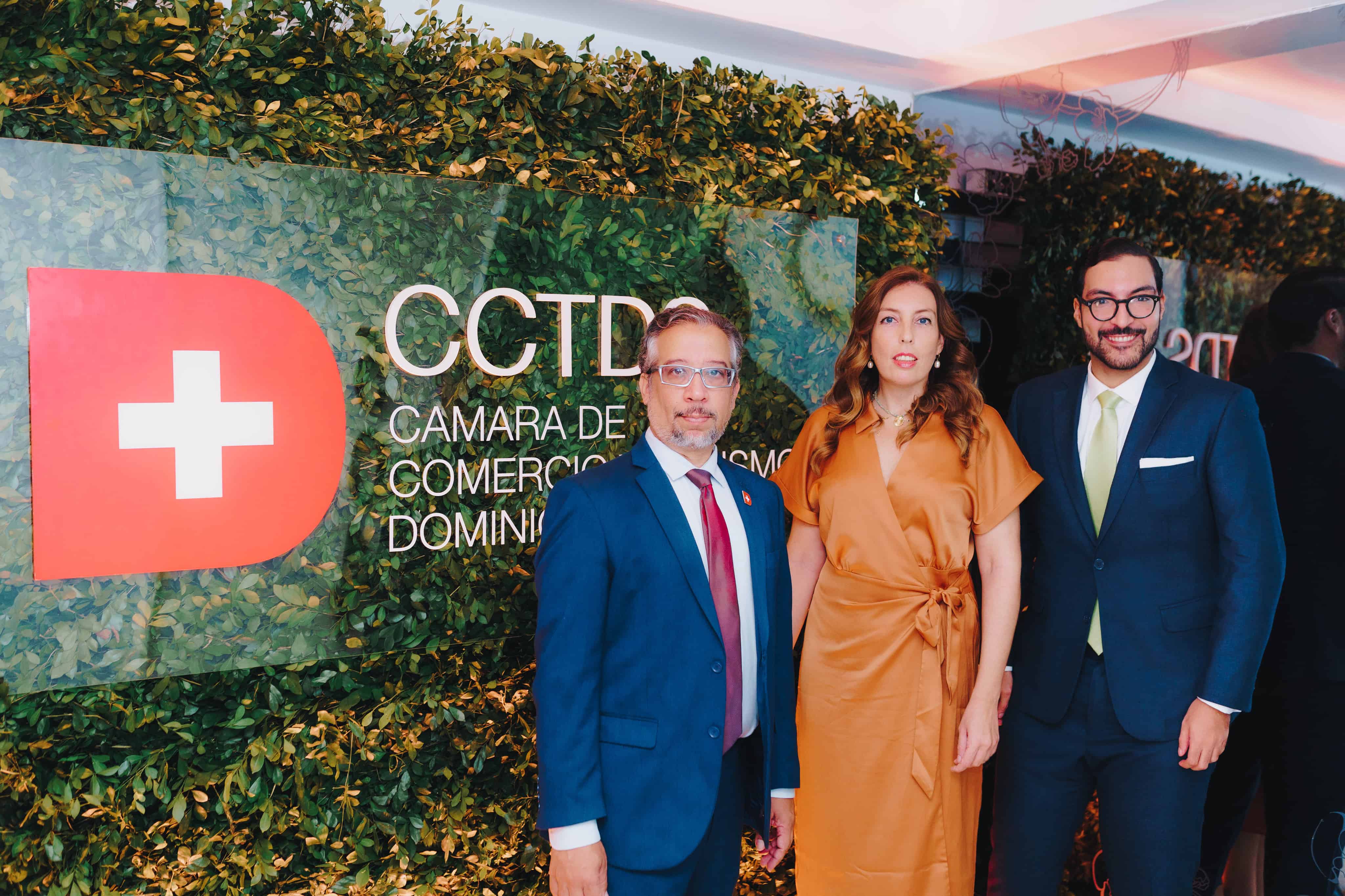 Franklin Polanco, Elena Crespo y Martín Almonte.