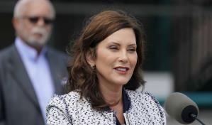 Absuelven a tres hombres en caso de plan para secuestrar a gobernadora de Michigan