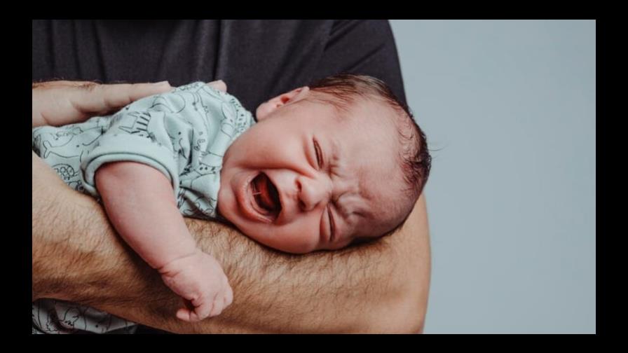 Saber descifrar el llanto de dolor de un bebé no es innato, debe aprenderse