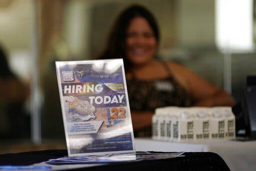 Cinco cosas a considerar cuando buscas empleo en EEUU