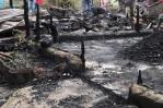 Padre de familia pide ayuda para construir su vivienda que quedó hecha escombros por incendio