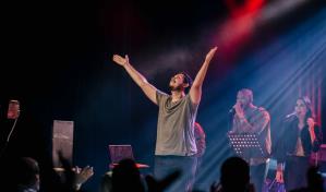 Diego Jaar se presenta a casa llena en Escenario 360