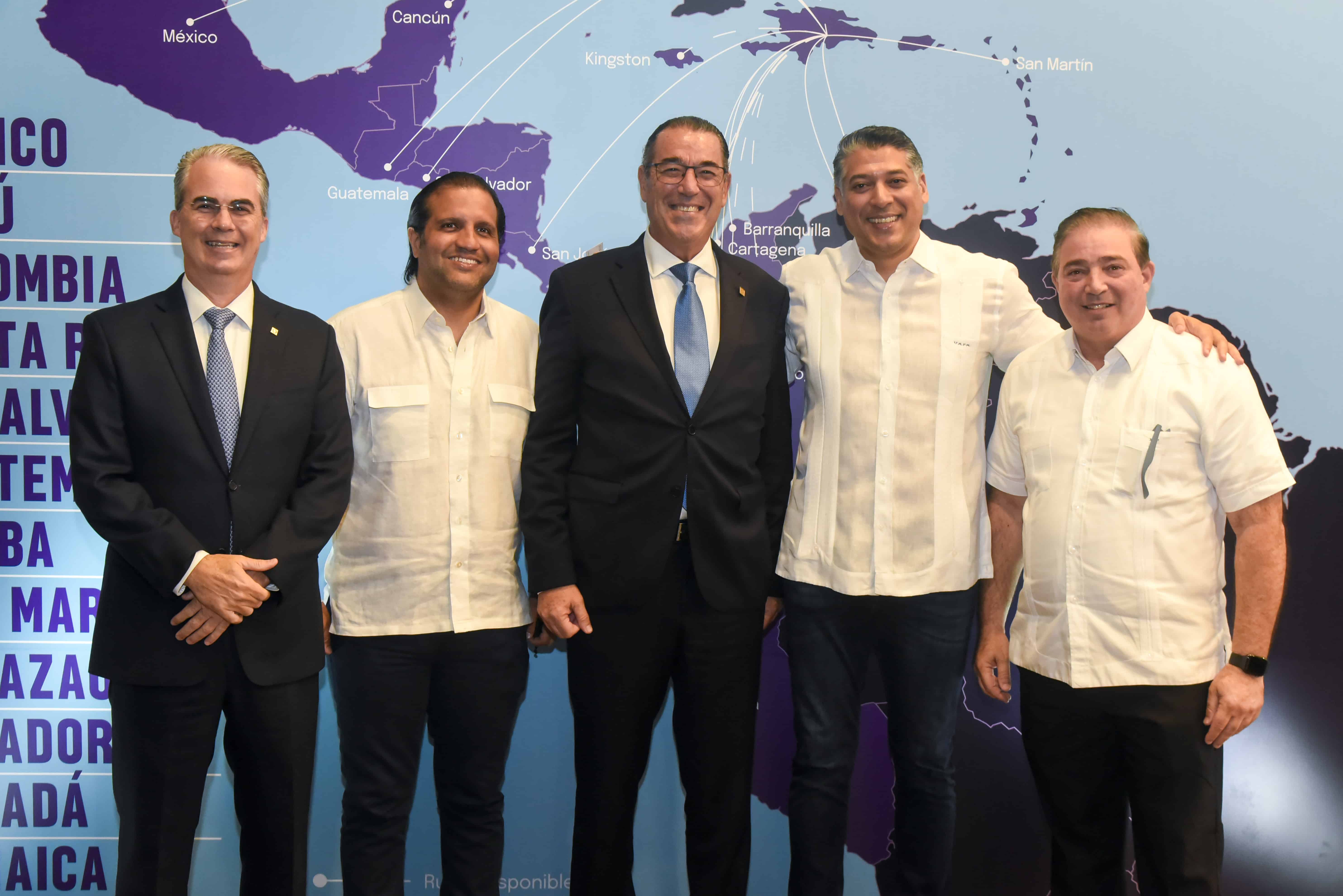 René Grullón, Luis Estrella, Juan Martín De Oliva, Victor Pacheco y Héctor Porcella.