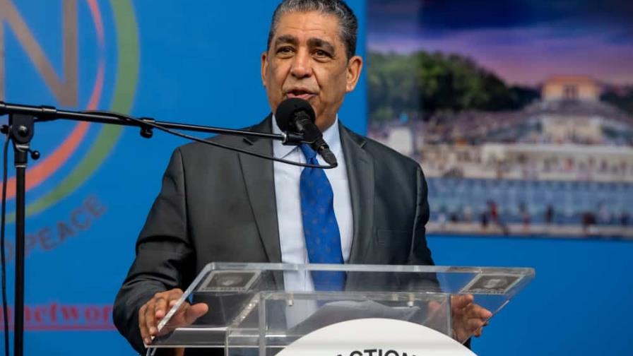 La reacción de Adriano Espaillat sobre el allanamiento de Donald Trump