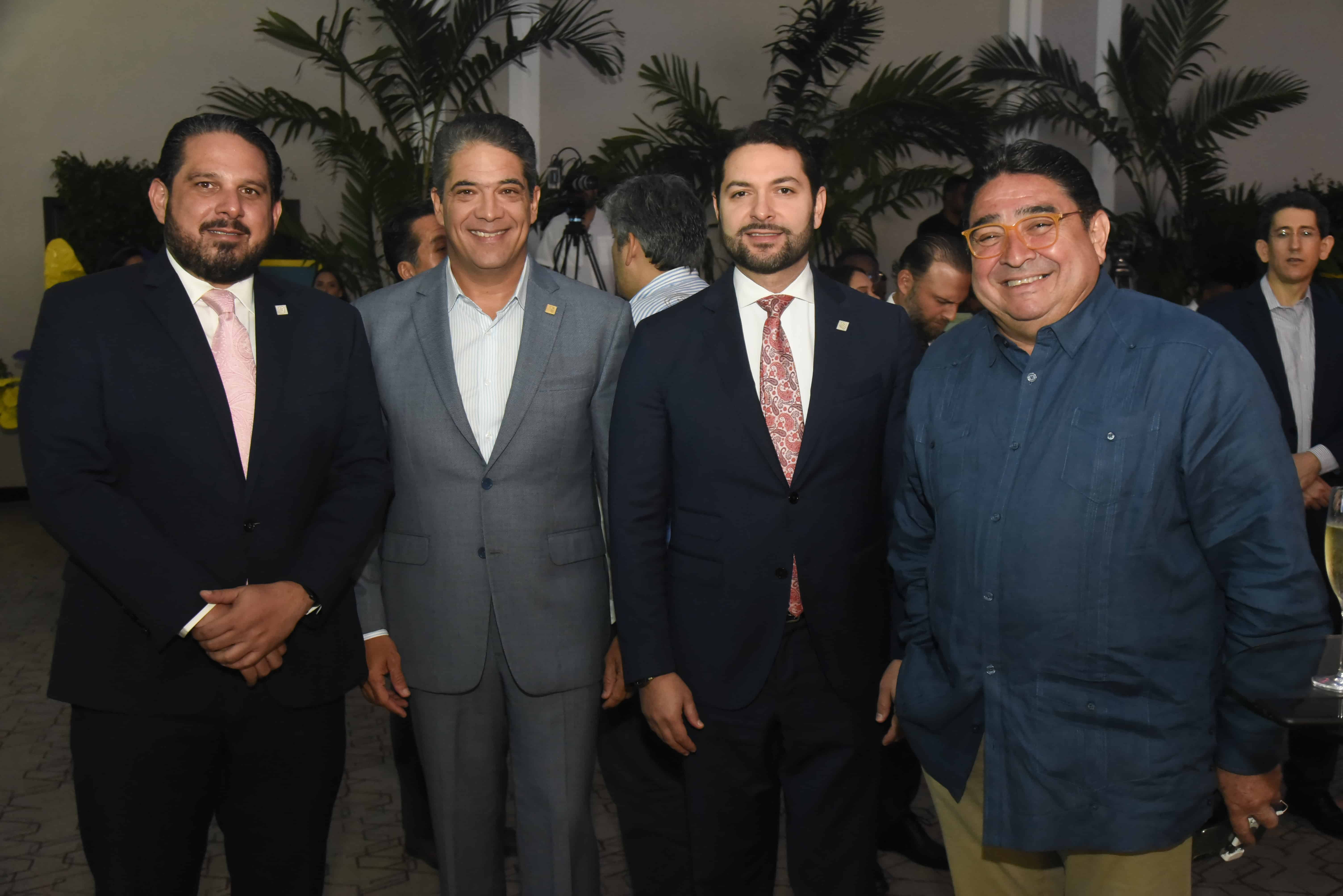 Jorge Dargam, Héctor Hernández, Alan Hatkoff y Miguel Calzada.