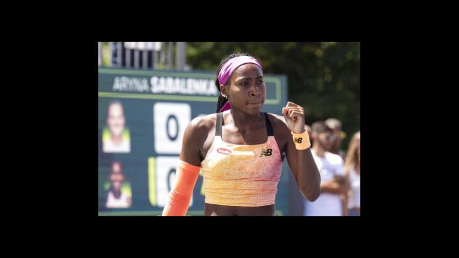 Gauff vence a Sabalenka y al viento para avanzar en Toronto Gauff vence a Sabalenka y al viento para avanzar en Toronto