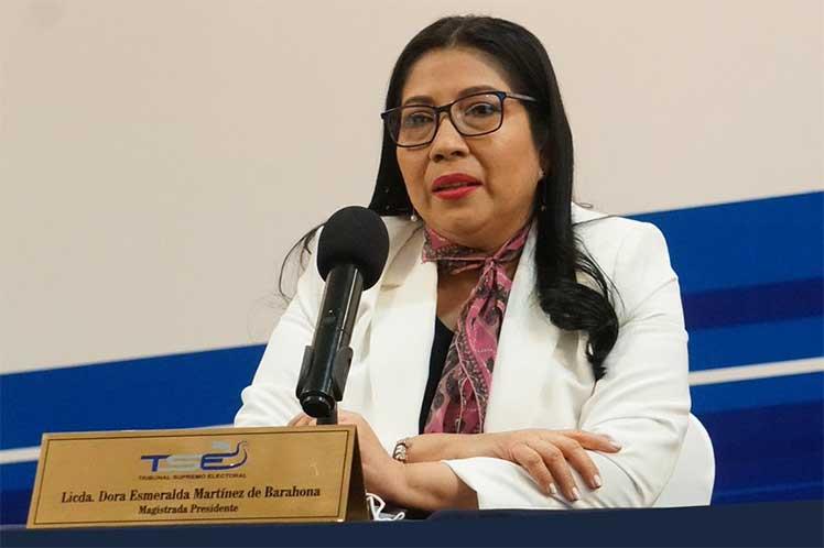 El Salvador fija elección presidencial para febrero 2024