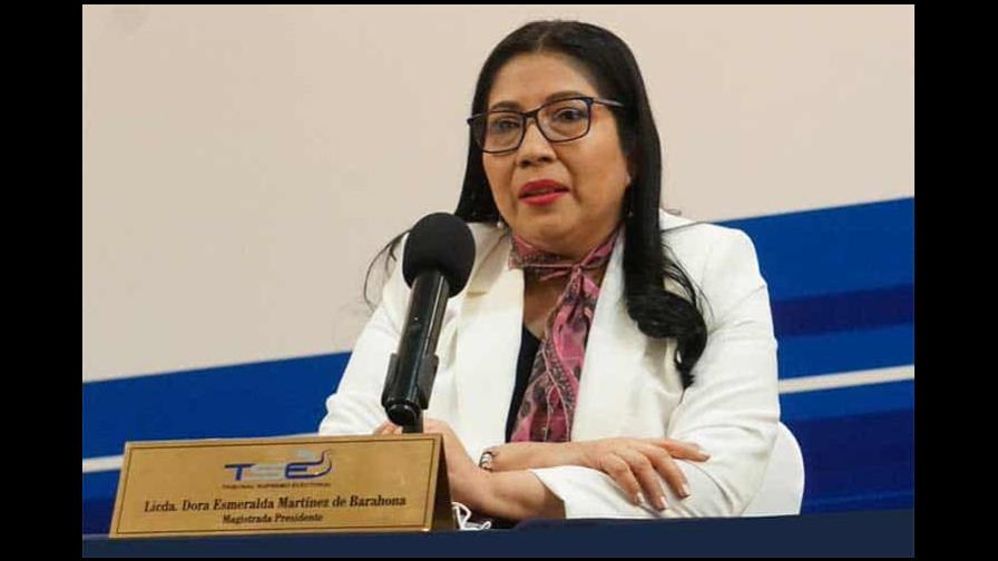 El Salvador fija elección presidencial para febrero 2024