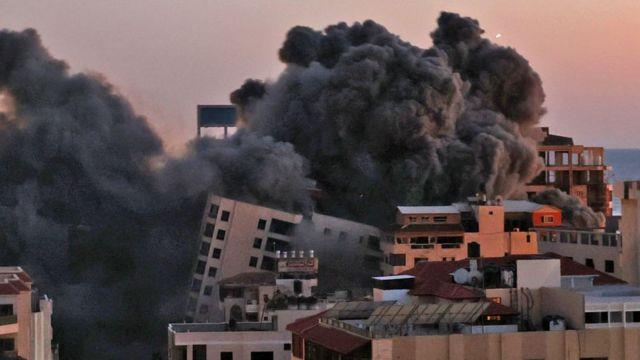 Sube a 48 la cifra de palestinos muertos en escalada de violencia con Israel