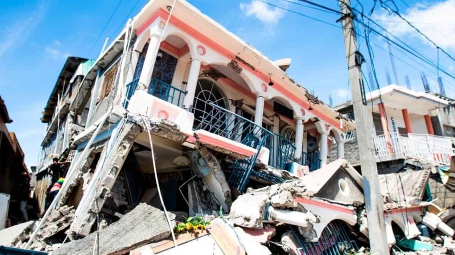 Persiste la crisis y el hambre en Haití un año después del terremoto