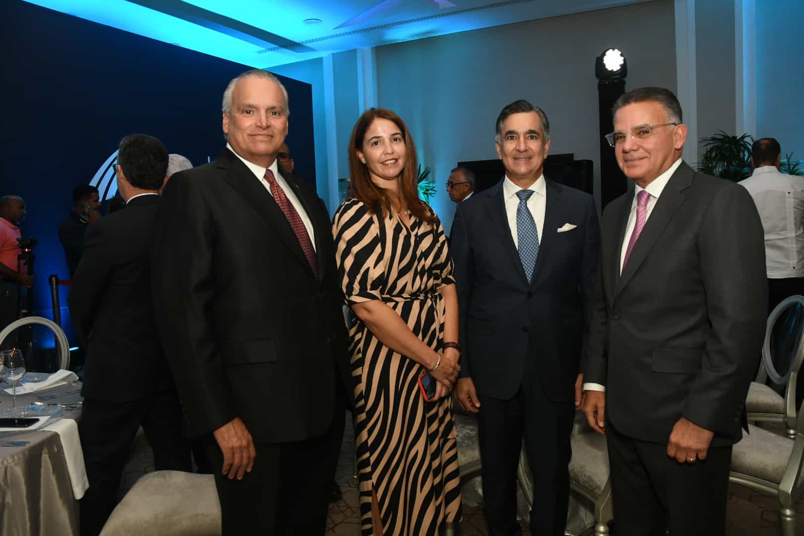 Luis Espinola, Angie Berges, Carlos Martí y Pedro Brache.