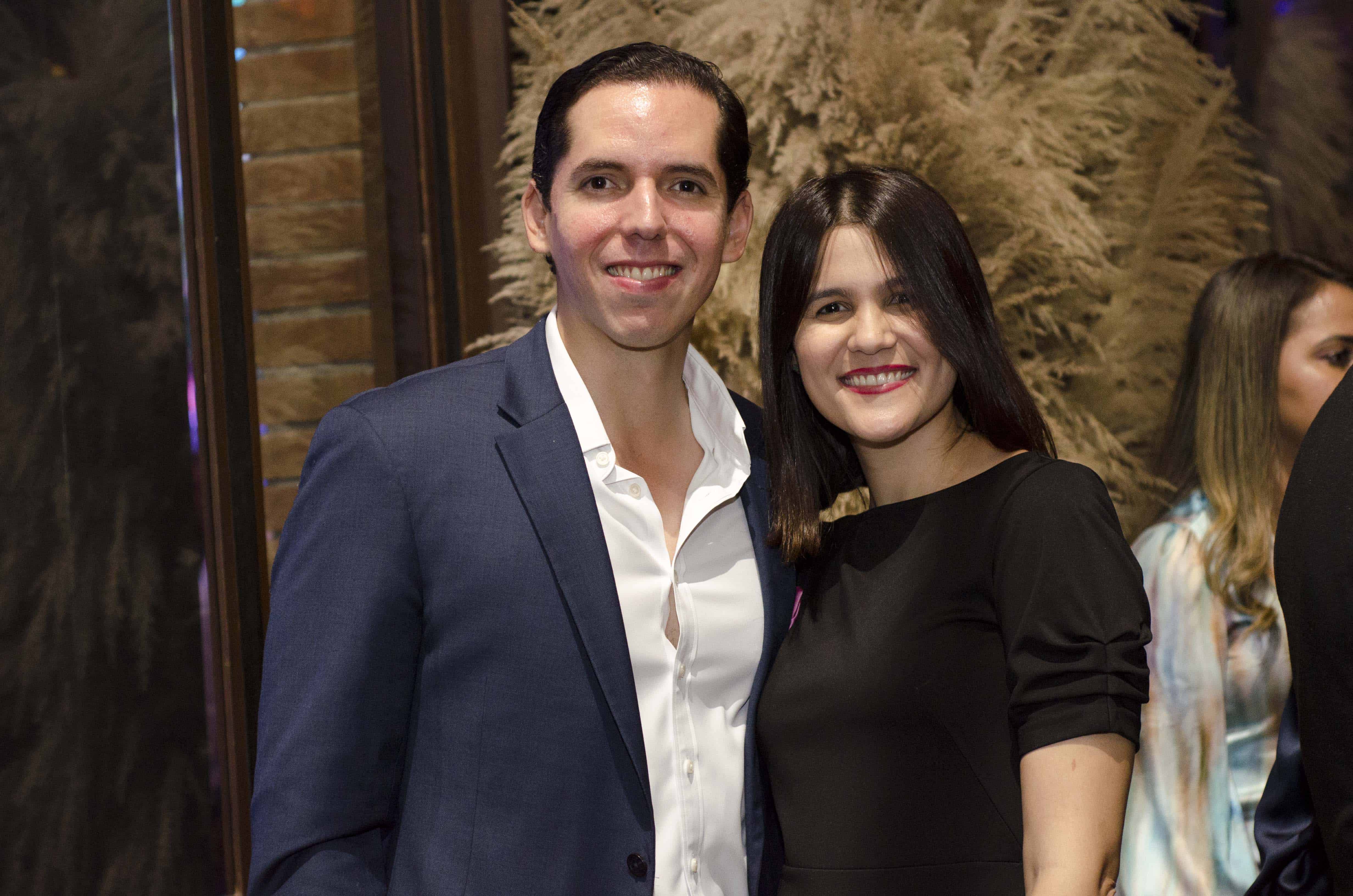 Jorge Rojas y Daniela de Rojas.Paola Checo, José Alberto Torres y Chabela León