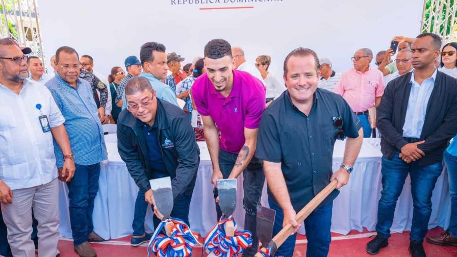 Otro sueño para Chris Duarte: el techado del club donde se inició