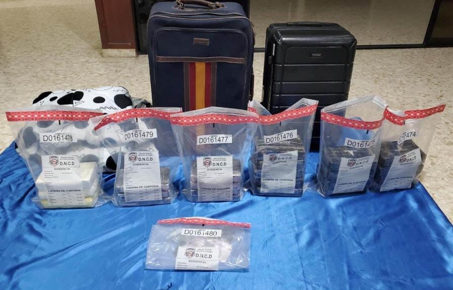 Apresan dos hombres con 23 paquetes de cocaína en el Distrito Nacional