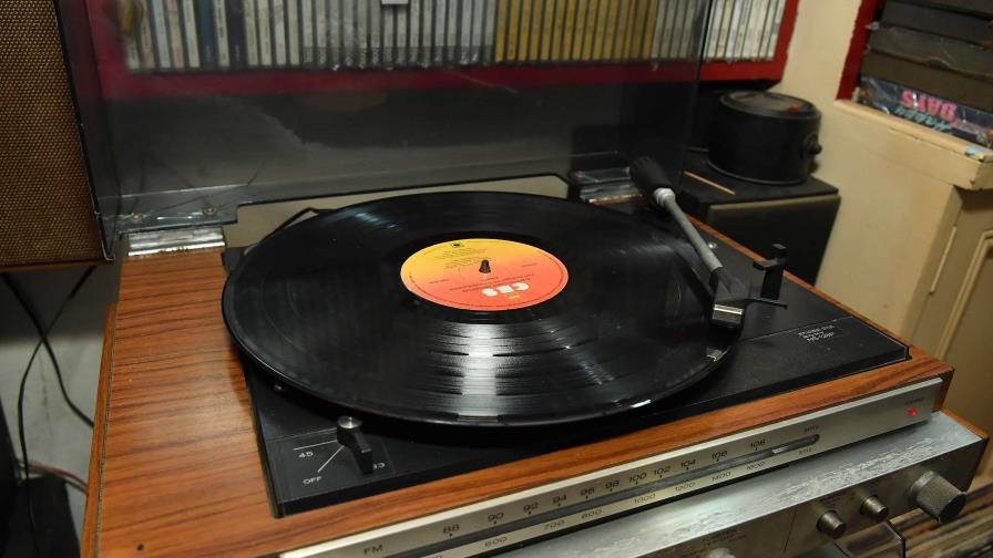 Discos de vinilo: armonía análoga que nunca perece Discos de vinilo: armonía análoga que nunca perece
