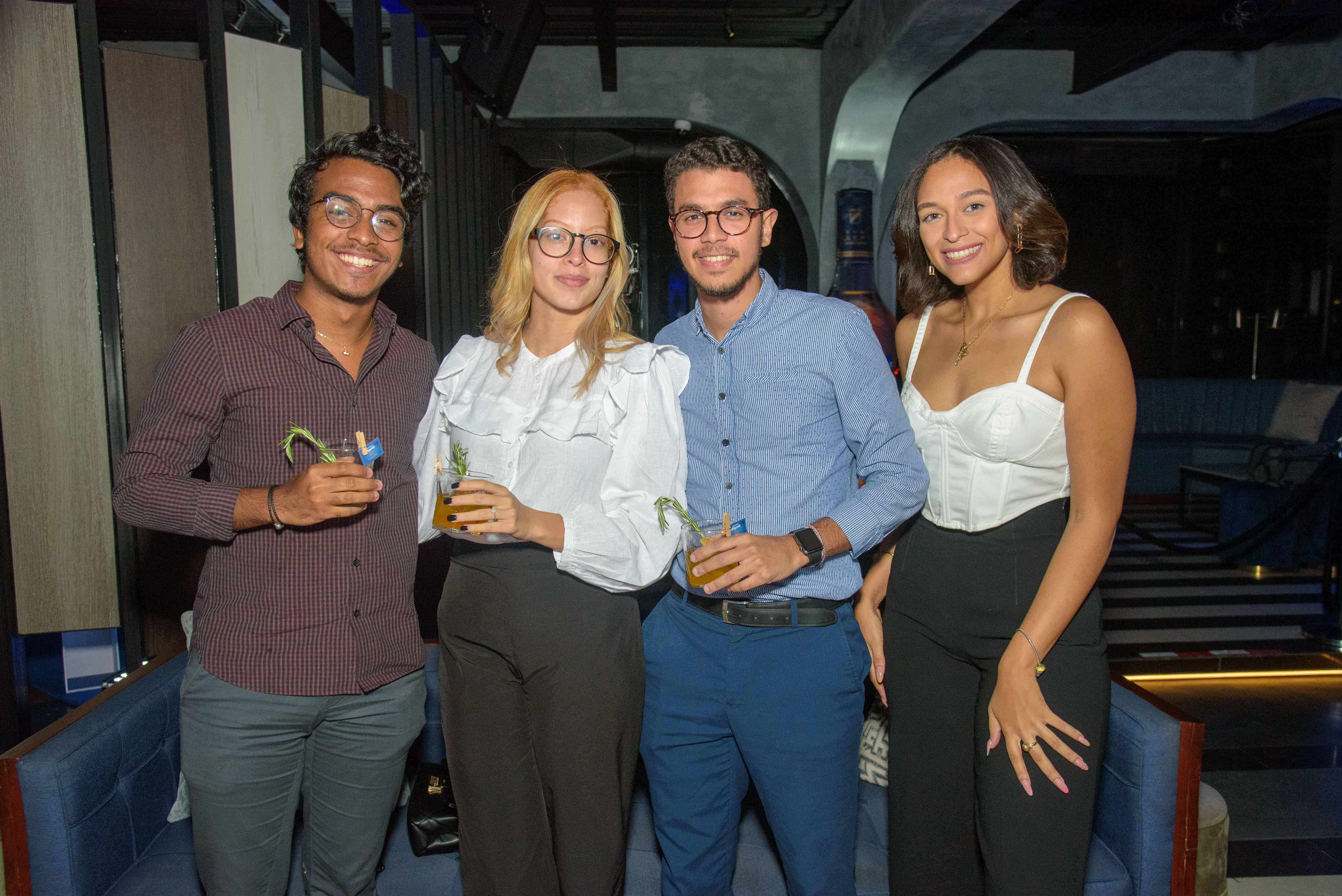 Eduardo Fernández, María Ciprián, Jeremy Peralta y Britany Méndez.