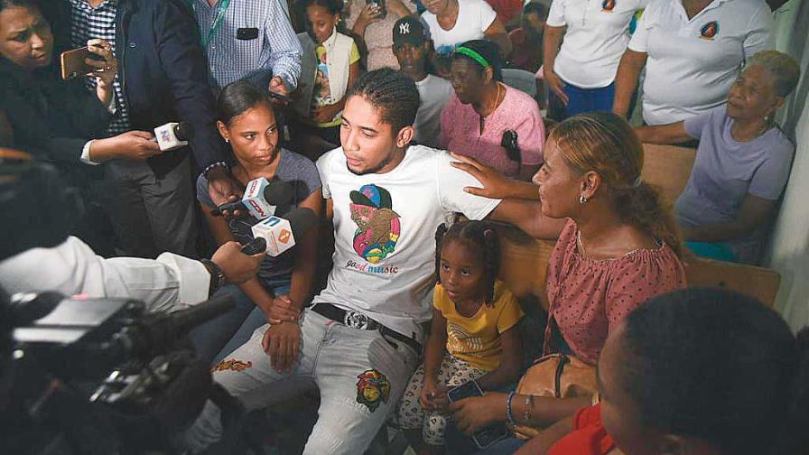 Fiesta en Los Martínez por el regreso de minero dominicano