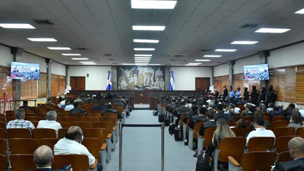 Juez aplaza hasta diciembre el inicio del juicio preliminar del caso Medusa