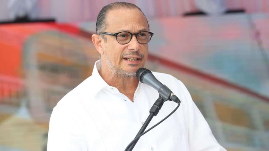 José Antonio Rodríguez regresa a la televisión con el programa “Como un bolero”