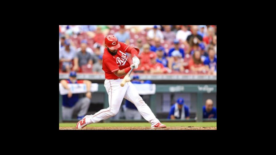 Arístides Aquino dispara jonrón y los Rojos frenan la racha de cinco triunfos de Cachorros