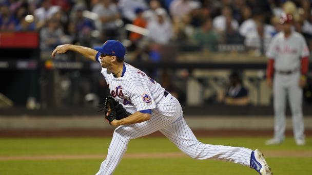 VIDEO | deGrom imbateable guía triunfo de los Mets sobre los Filis