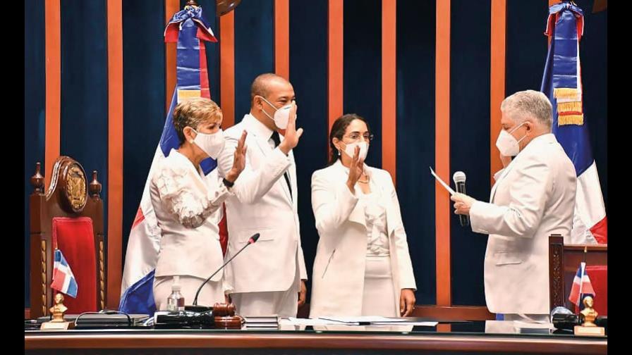 Instalarán bufetes directivos en el Senado y Cámara de Diputados Instalarán bufetes directivos en el Senado y Cámara de Diputados