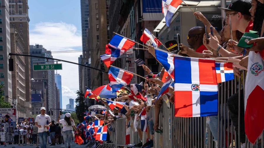 Adriano Espaillat: Me extrañaría encontrar a dominicanos que apoyaran a Trump