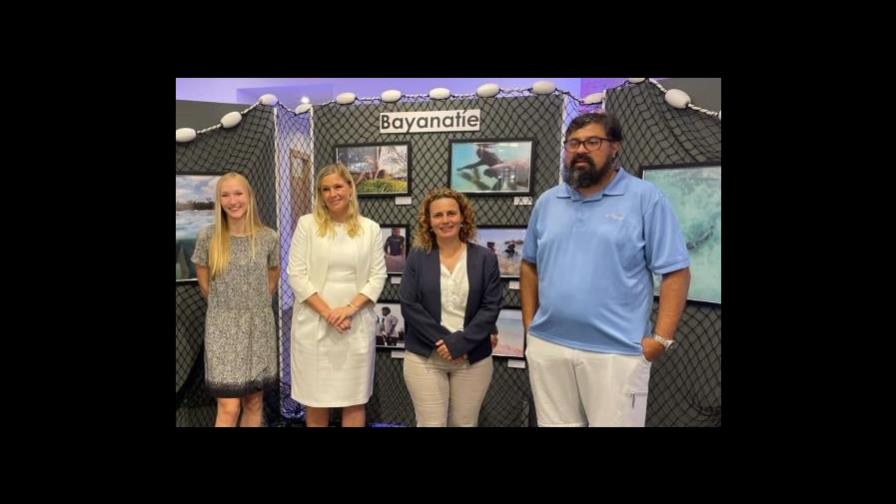 Lanzan el censo nacional de manatíes e inauguran la exposición “Bajo el Mar Caribe – El Manatí Antillano”