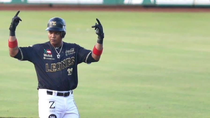 Starlin Castro, molesto por ser sustituido, se marcha de la liga mexicana Starlin Castro, molesto por ser sustituido, se marcha de la liga mexicana