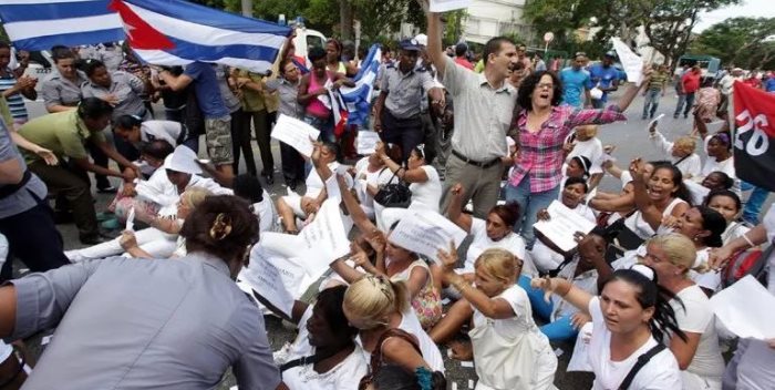 ONG registra 140 violaciones de la libertad de prensa en Cuba en julio